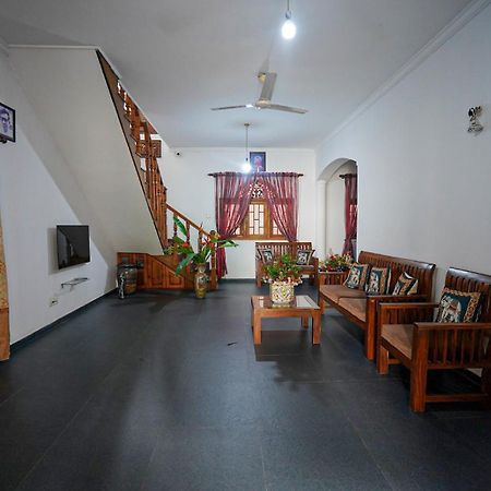 4Ty Two Homestay Galle Exterior foto